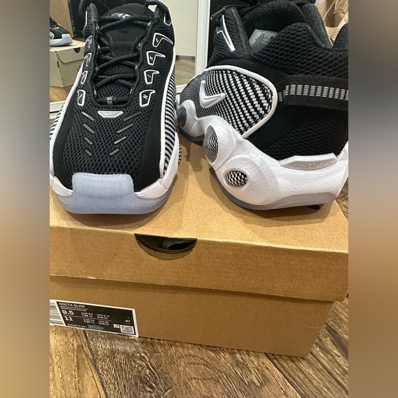 Nike NOCTA Glides - Picture 7 of 7